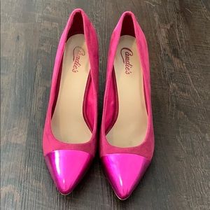 Pink pumps